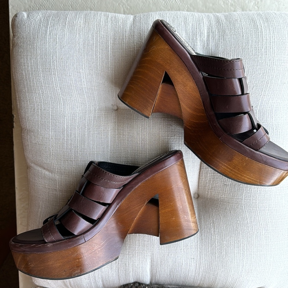 Zara Wooden Wedges - Picture 5 of 7
